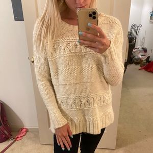 American Eagle sweater